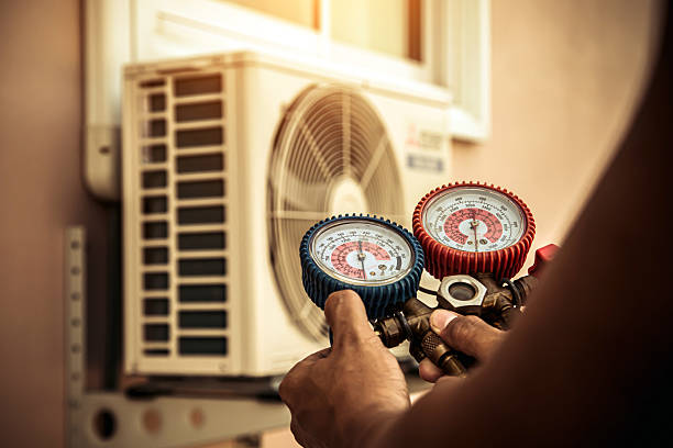 Professional Ac Installation technician working in Martinsville, VA